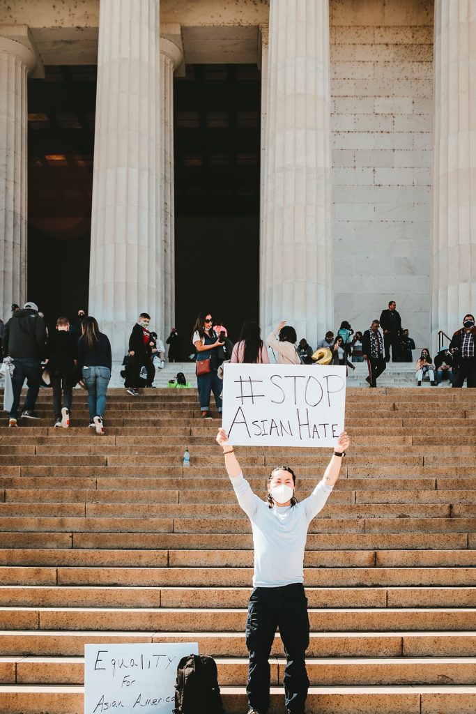 18 Scholarships for AAPI Students! ThePell