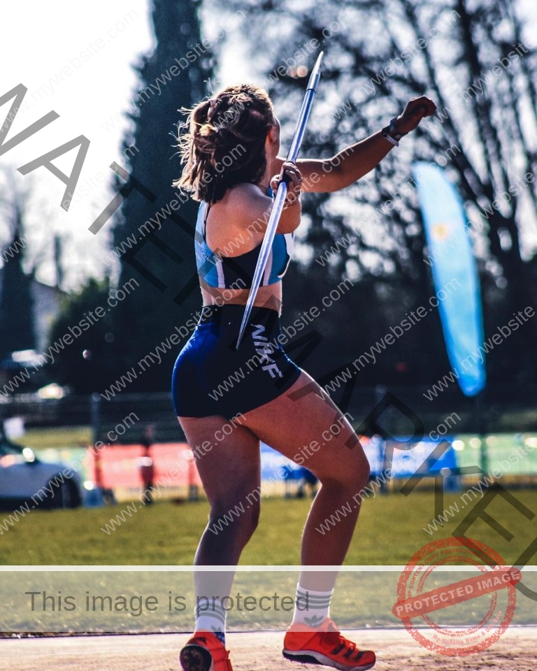Agathe Ferrari Photo Gallery (France, @ferrari.agathe)