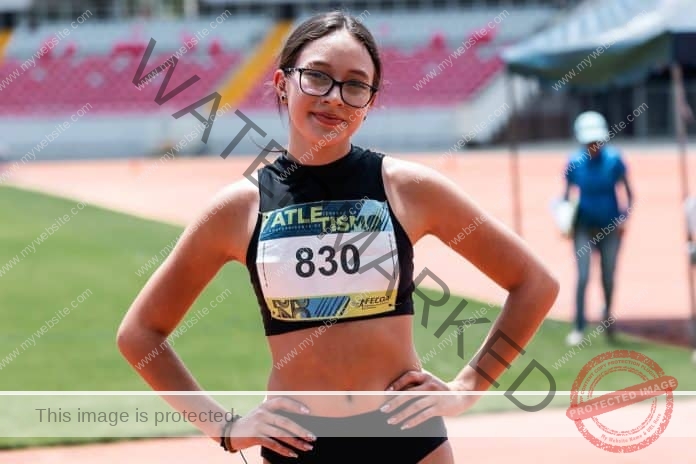 Reichell Ramirez, the beautiful and accomplished U20 sprinter from Costa Rica,posing on the track.