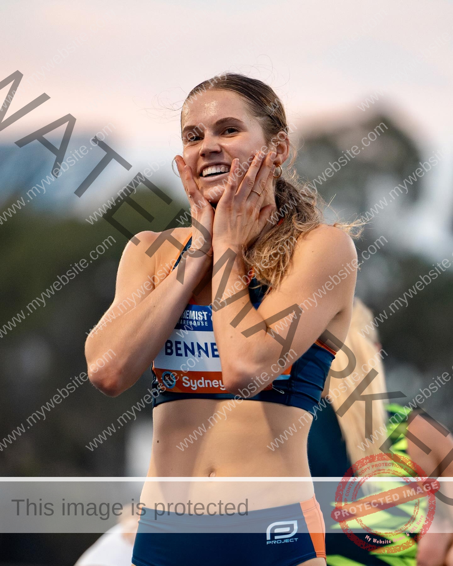 Alesha Bennetts Alesha Bennetts