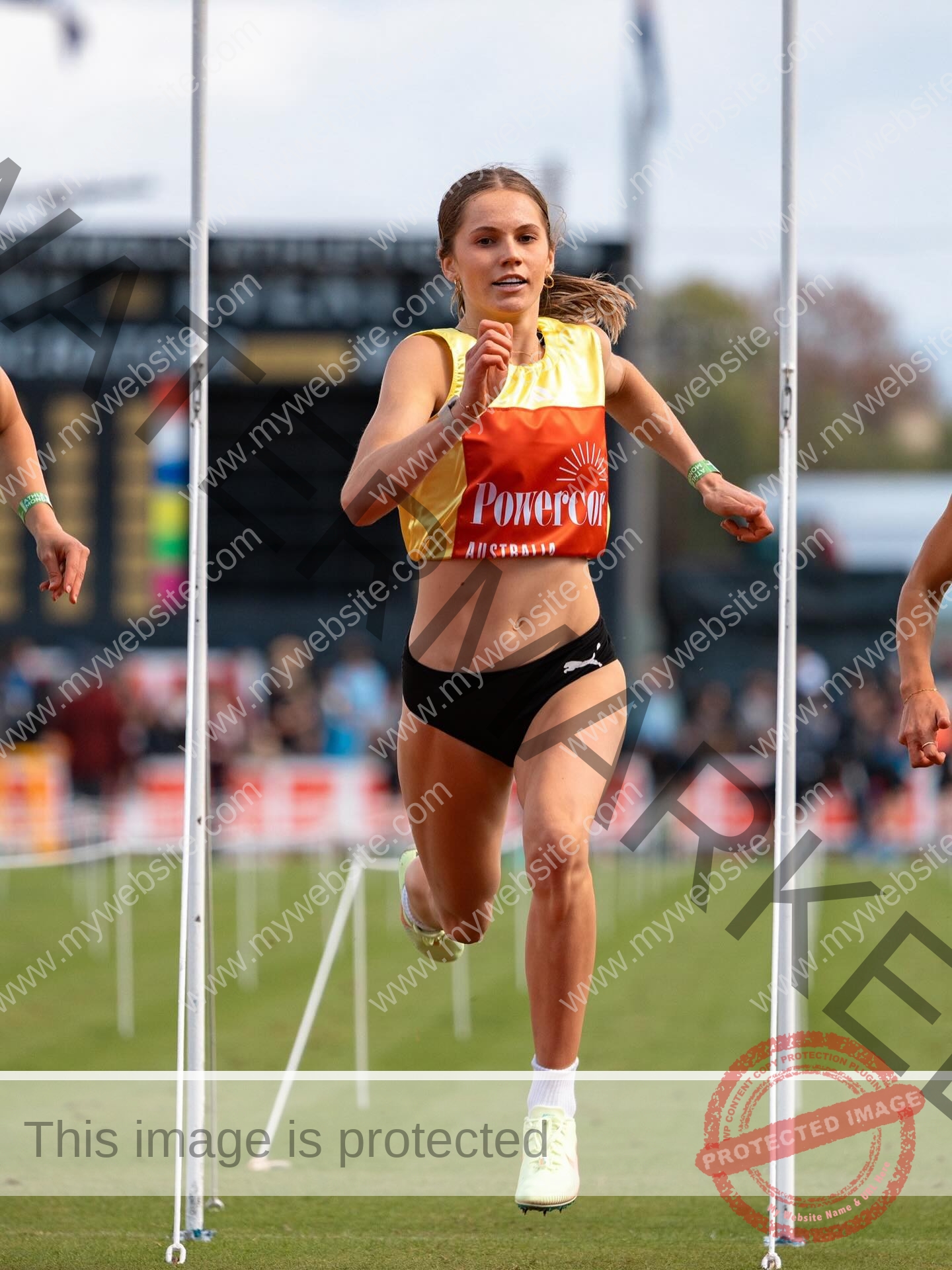 Alesha Bennetts Alesha Bennetts