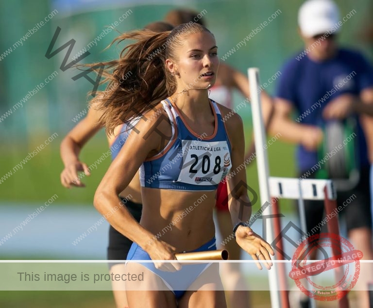 Katarína Kovarčíková Photo Gallery (Slovak Republic, @kovarcikova_k)