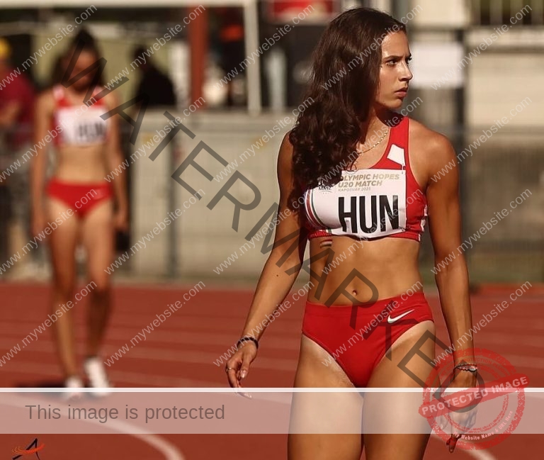 Greta Szoke Photo Gallery (Hungary, @_.greta._.szoke._)
