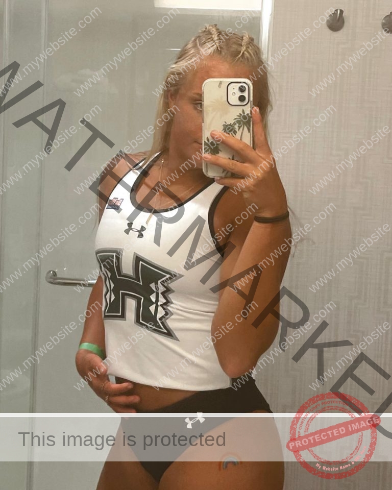 Jess Mackenzie Photo Gallery (Hawaii, @jjjess_mack)