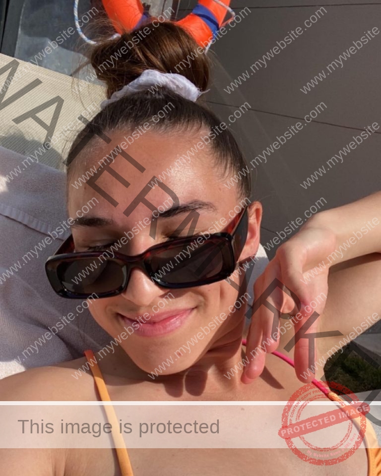 Soraya Becerra Photo Gallery (Switzerland, @sorayaabecerra)